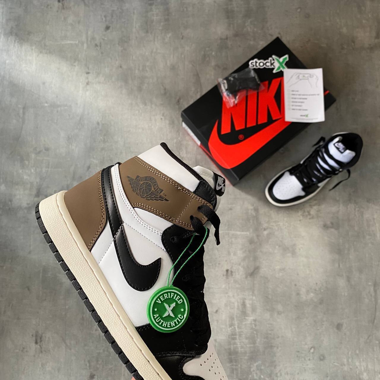 Jordan 1 Retro High OG SP Travis Scott Mocha