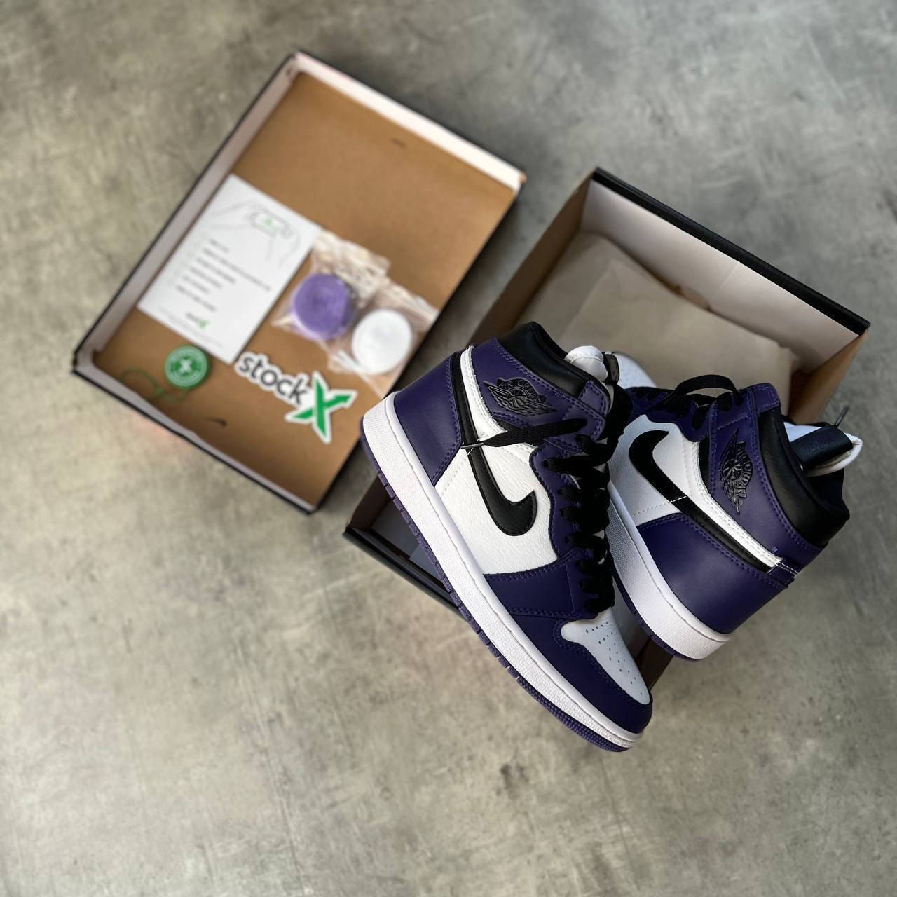 Jordan 1 Retro High Court Purple White